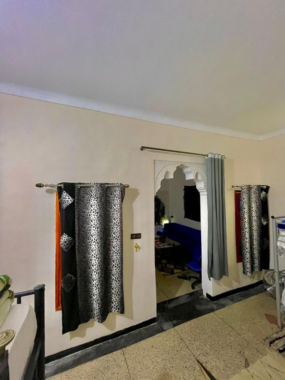 Blue Star Hostel Fez Bagian luar foto